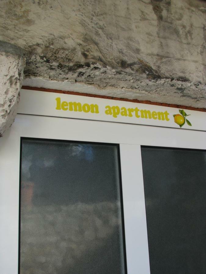 Apartments And Room Lemon Vis Kültér fotó